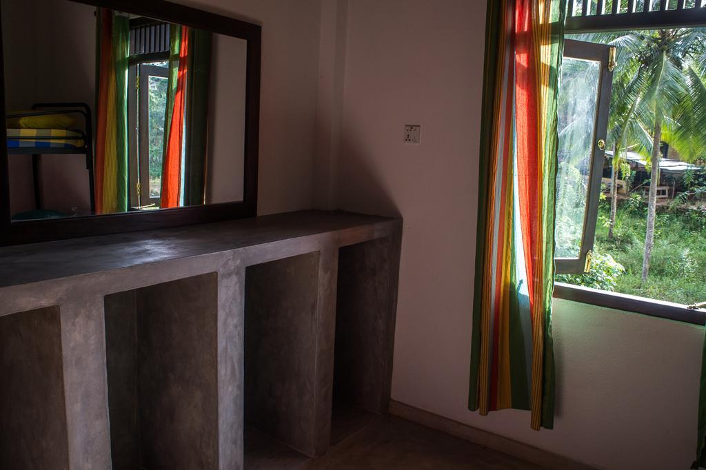 Sinharaja Hostel Deniyaya Δωμάτιο φωτογραφία